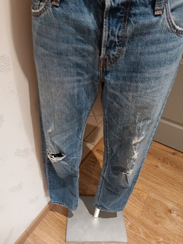 Jean levis femme t 34/36 - photo numéro 2