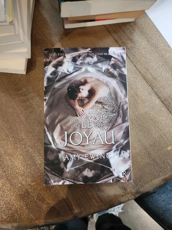 Livre : Le joyau