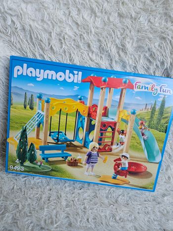 Jouet - jeux de construction playmobil 9423 parc de jeu avec toboggan - Neuf