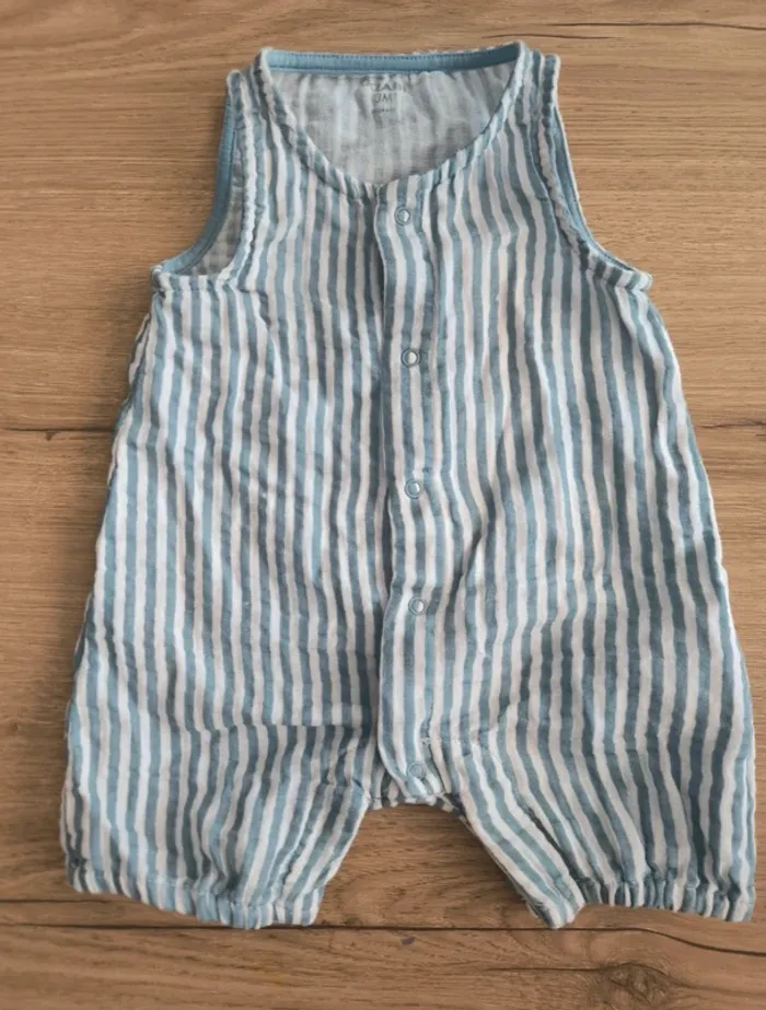 Combishort bébé Kiabi legere - photo numéro 2
