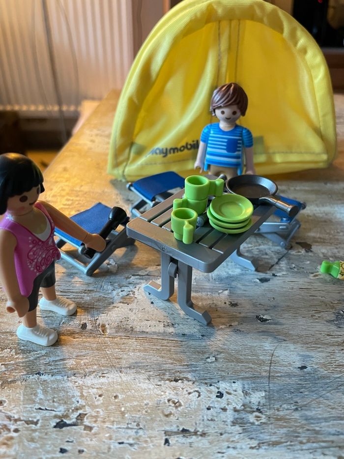 Le camping des playmobil - photo numéro 2