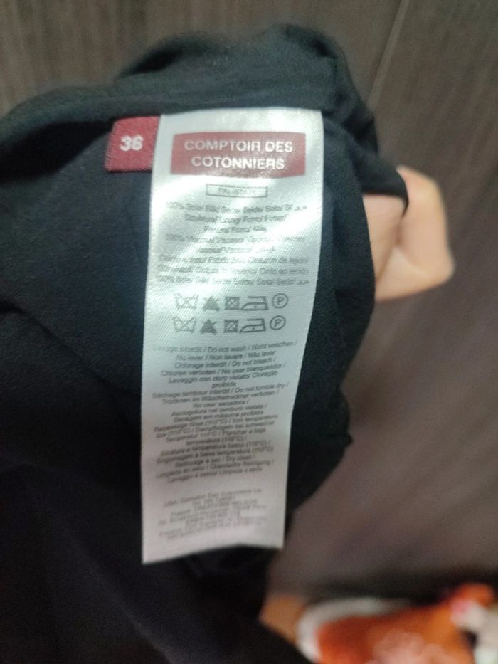 Robe très bon état - photo numéro 2
