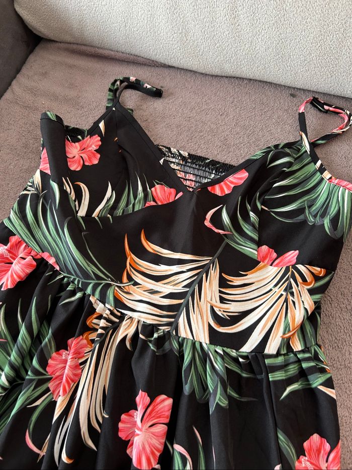 Robe fleuri - photo numéro 5
