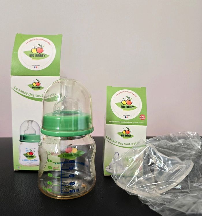 Lot Biberon 150ml et tétines 0-4mois Bio Babby
