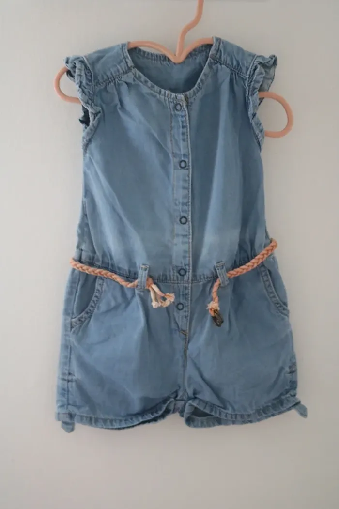 Combishort été Zara 9 mois - photo numéro 2