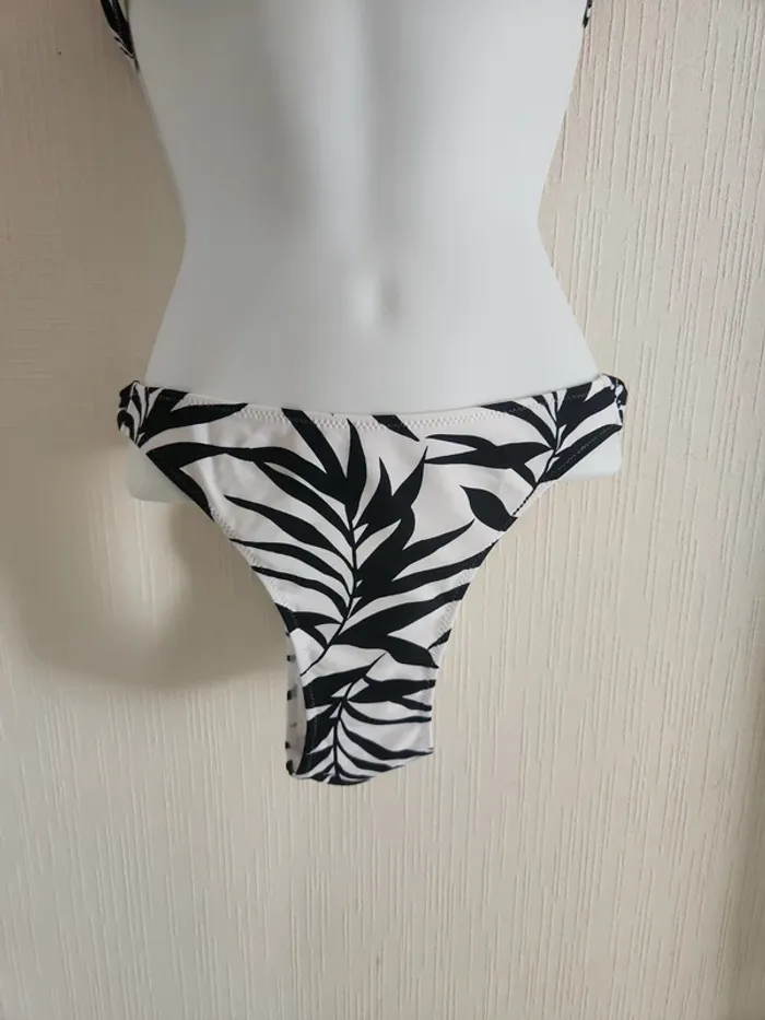 Maillot de bain 2 pièces Etam blanc et feuillage noir 90B / 40 - photo numéro 8