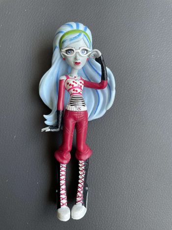 1 figurine Monster High