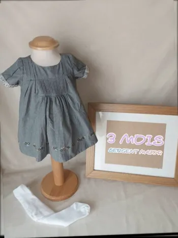Superbe robe neuve Sergent Major fille 3 mois