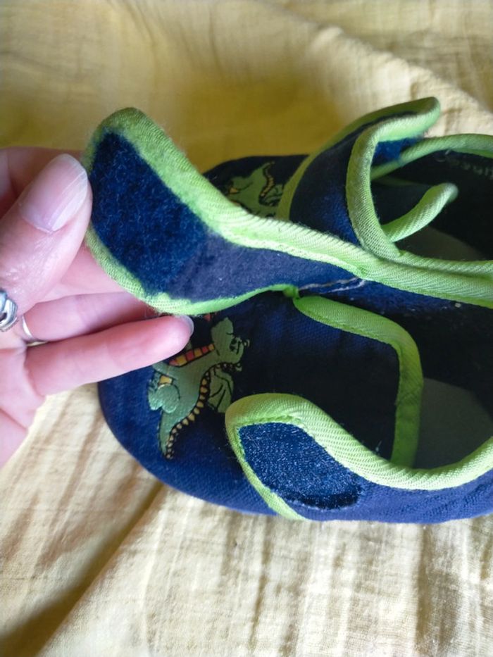 Chaussons dragon taille 20/21 - photo numéro 4