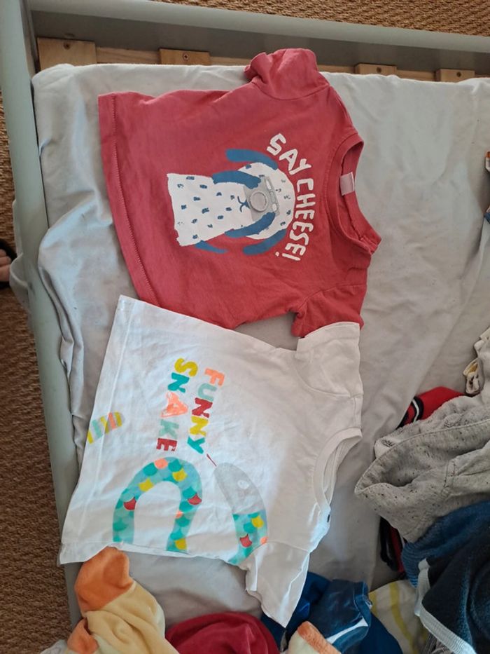 Lots tee-shirts - photo numéro 4