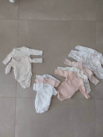 Lot de 11 bodys 3 mois