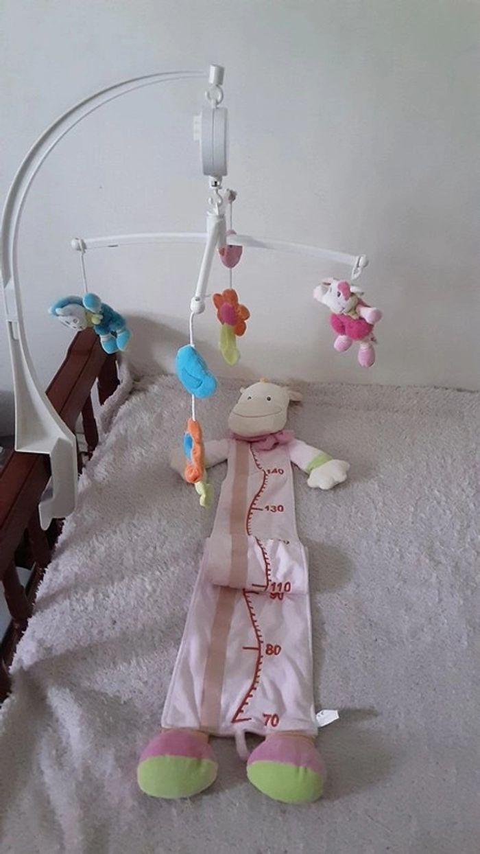 Mobile musical + toise vache offerte - photo numéro 2