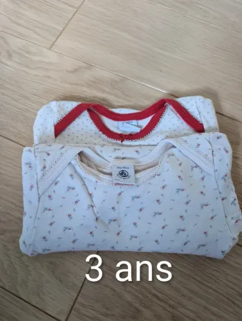 Lot de 2 bodies épais manches longues 3 ans