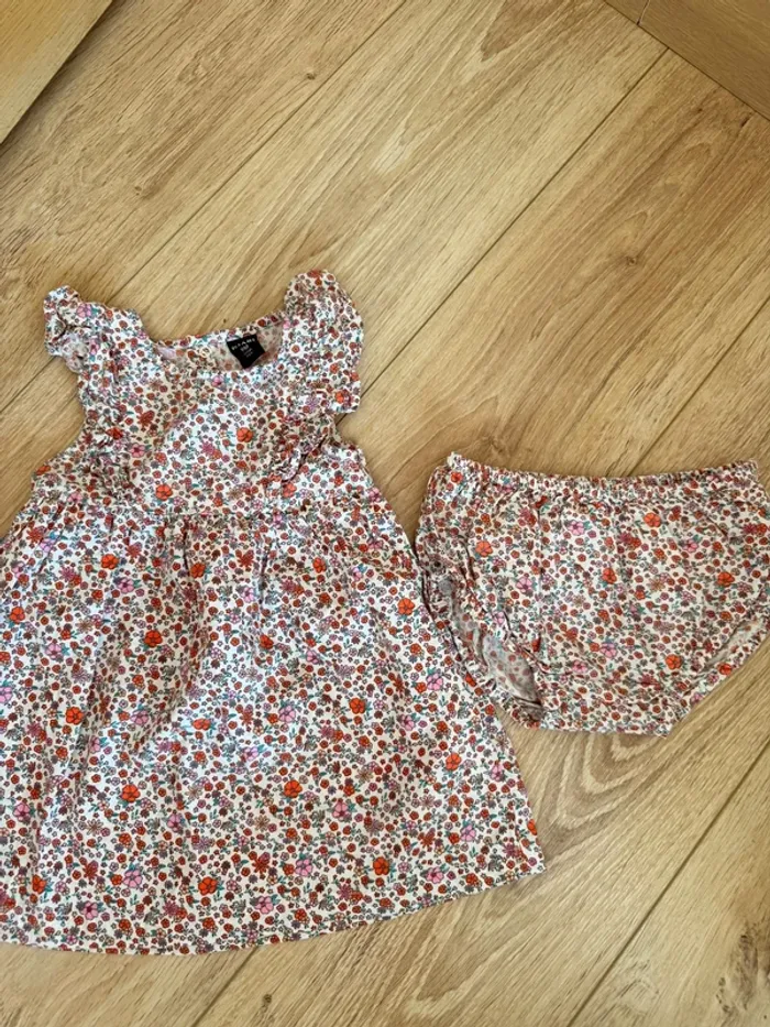 Robe et bloomer