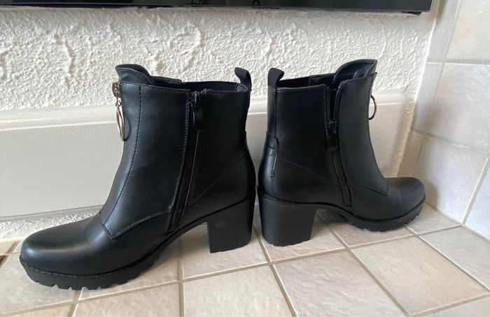 Bottines neuves noires avec tirette 40 - photo numéro 6
