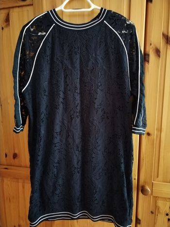 Robe dentelle kaporal L