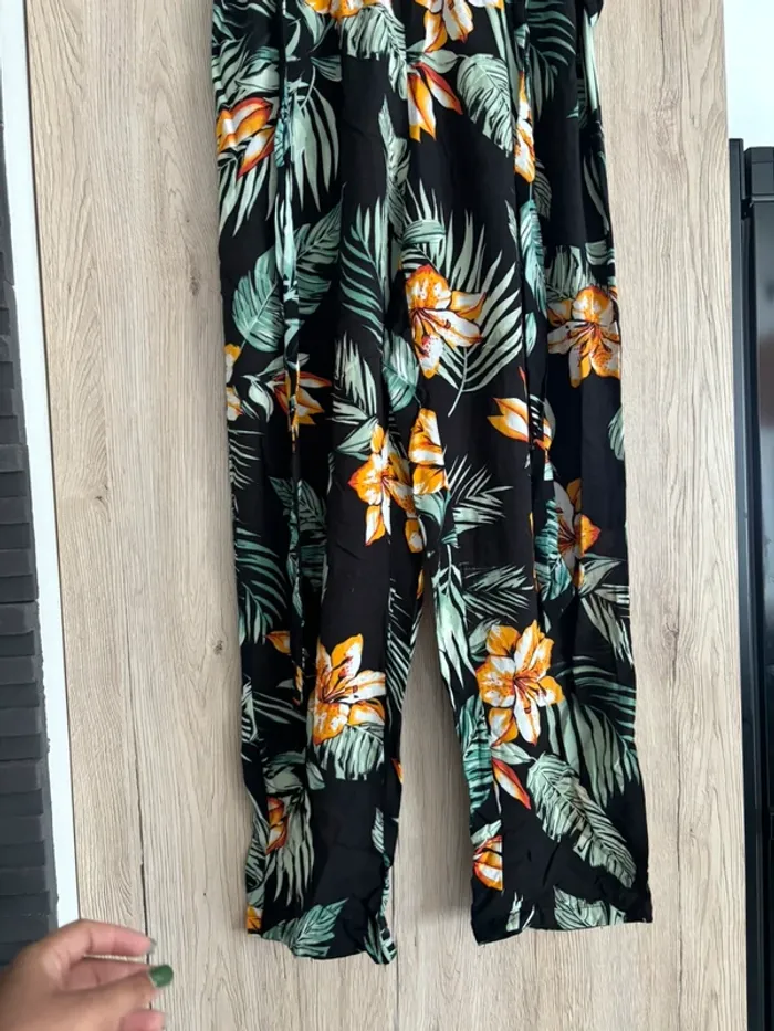 Pantalon à fleurs - photo numéro 4