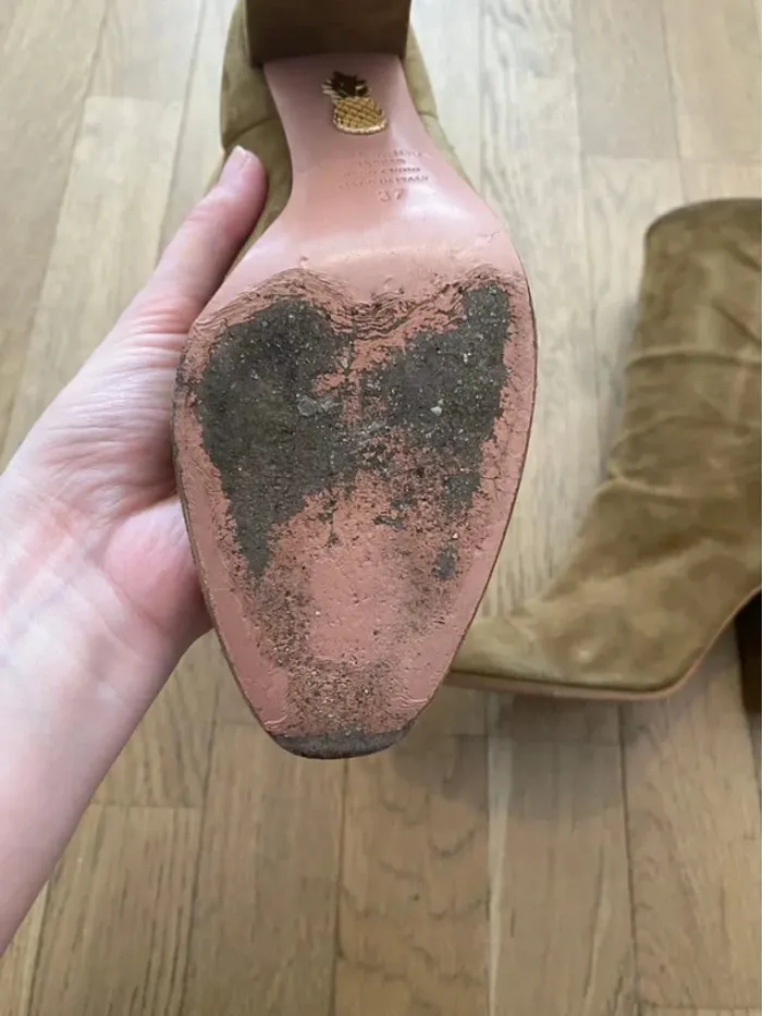 Bottines à talon en daim beige Aquazzura modèle Boogie taille 37 - photo numéro 5