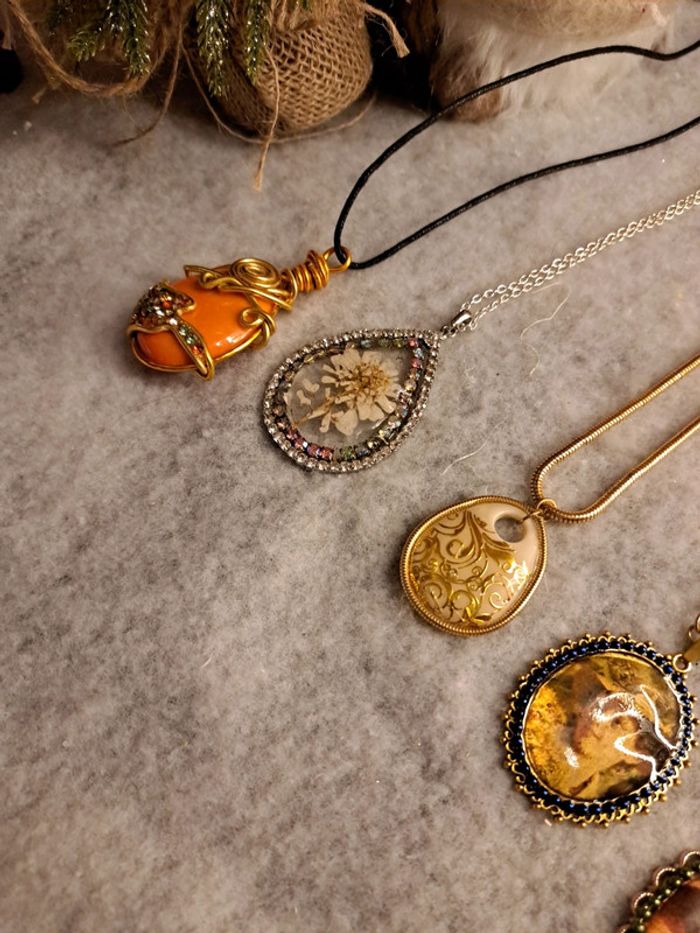 Lot de 5 colliers avec pendentif multicolore - photo numéro 3