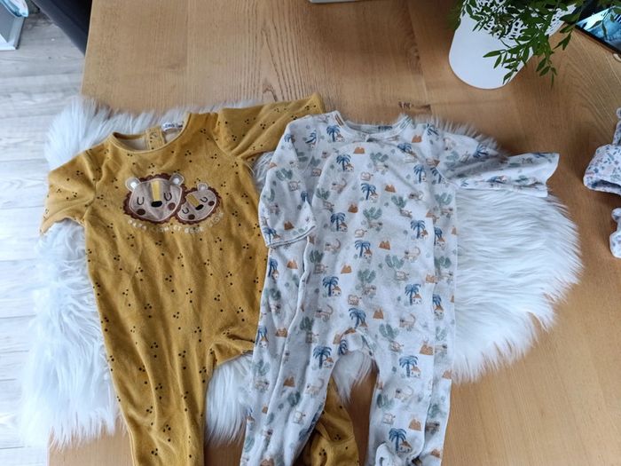 Lot pyjamas