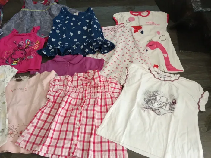 Lot vêtements fille été 6 mois - photo numéro 3