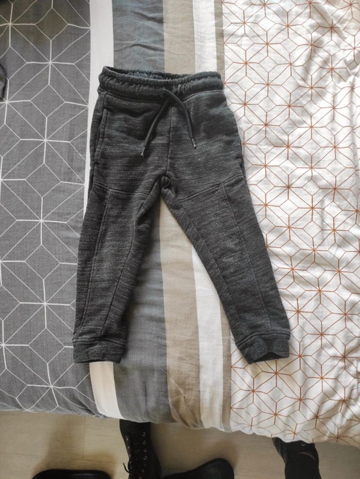 Jogging 4 ans Kiabi - photo numéro 2