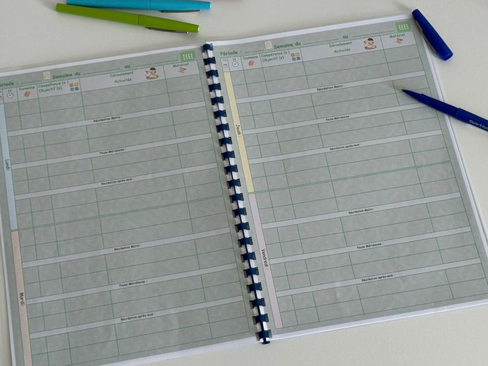 Cahier Journal Enseignant 2 jours par page - photo numéro 2
