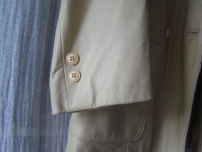 veste cuir beige clair T38 presque neuve - photo numéro 5