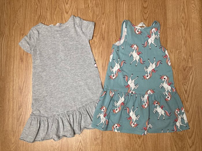 Lot robes 4 ans - photo numéro 2
