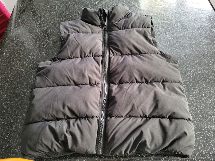 Doudoune s/manches 5/6 ans