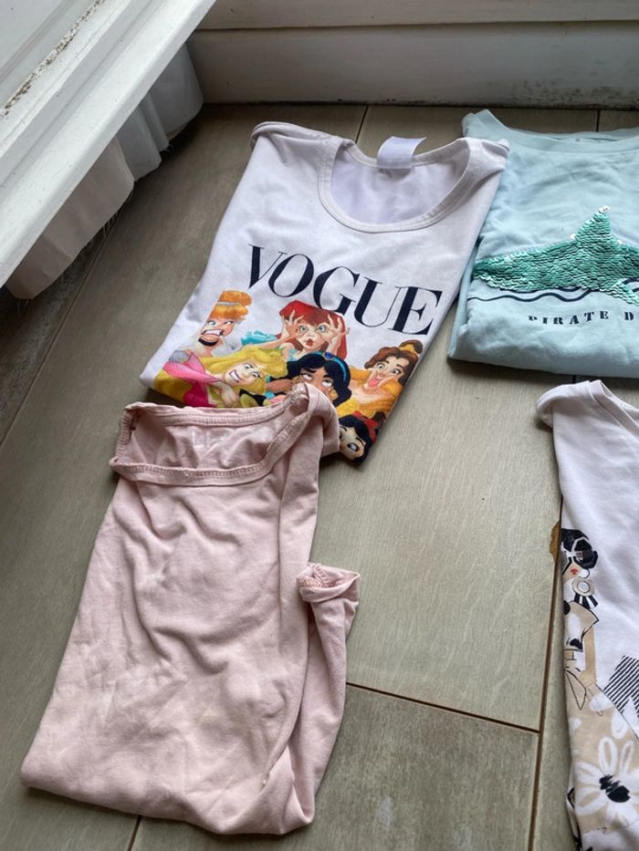 Lot de trois, T-shirts plus deux offerts - photo numéro 3