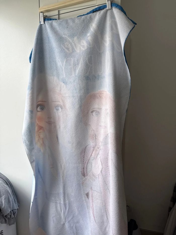 Serviette de plage la reine des neiges - photo numéro 4