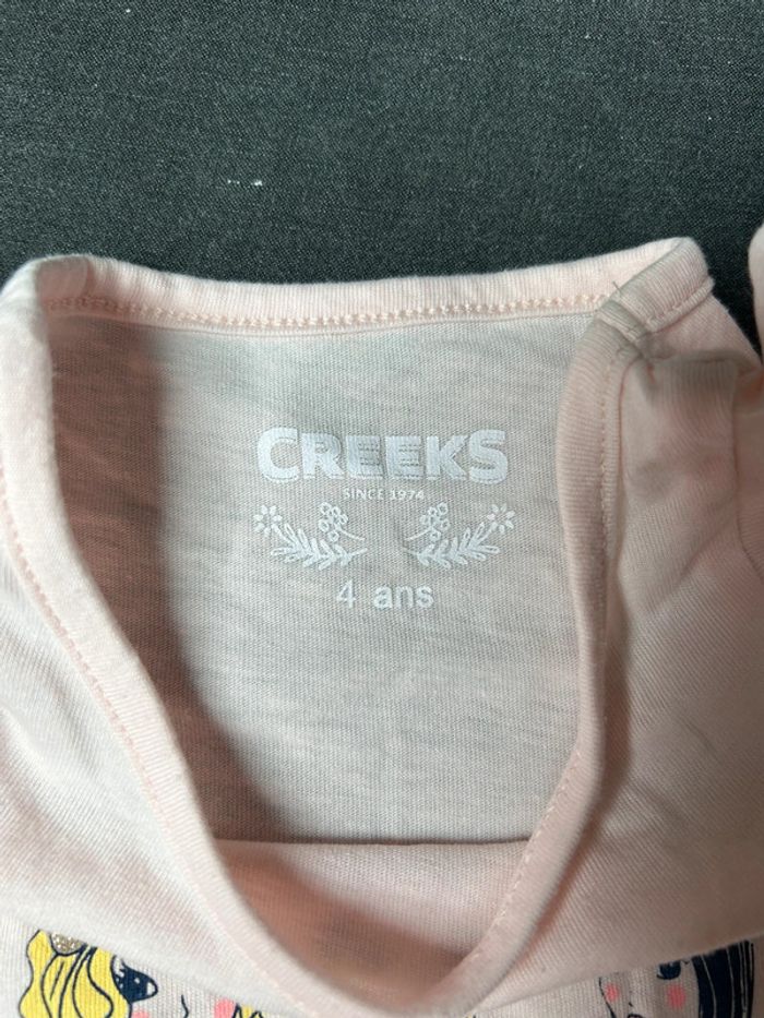 Tee shirt copines - photo numéro 4