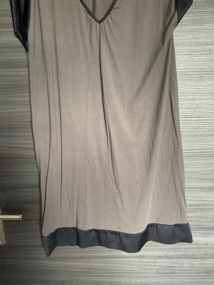 Robe noire gris foncée - photo numéro 2