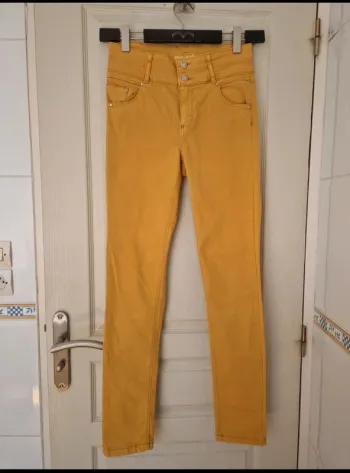 Neuf jean slim jaune moutarde femme grain de malice taille M/38