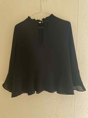 blouse noire