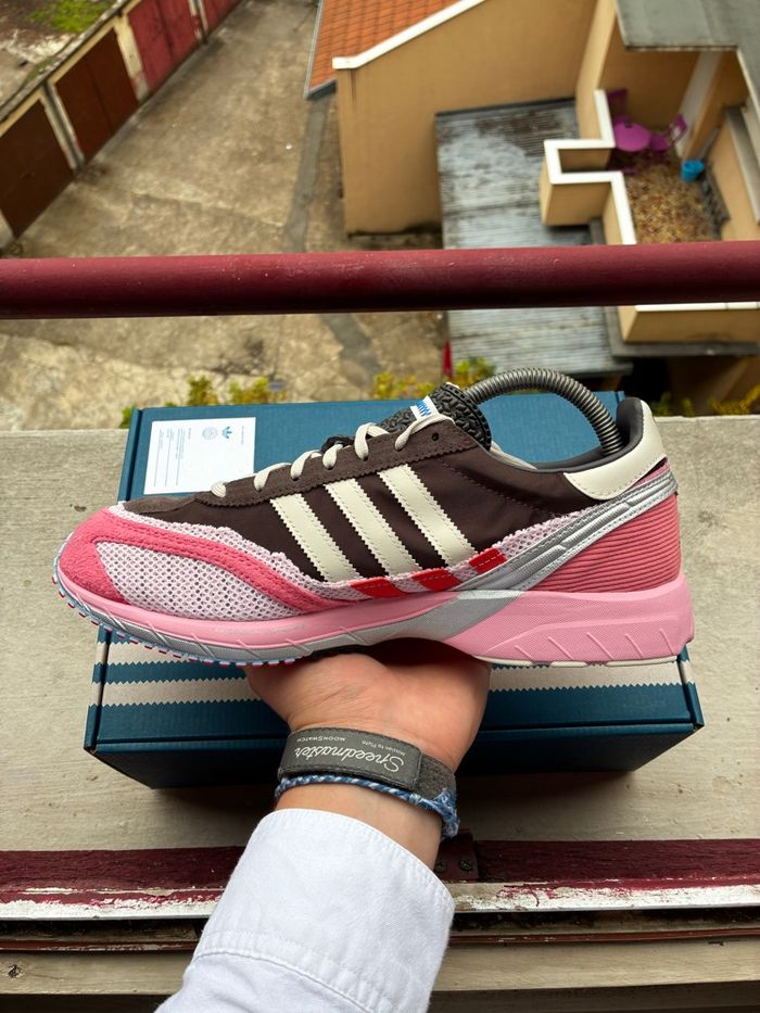 Adidas x Bad Bunny Adizero SL 72 Brown/Clear Pink/Hazy Rose - Taille 44 2/3 - Neuves - photo numéro 2