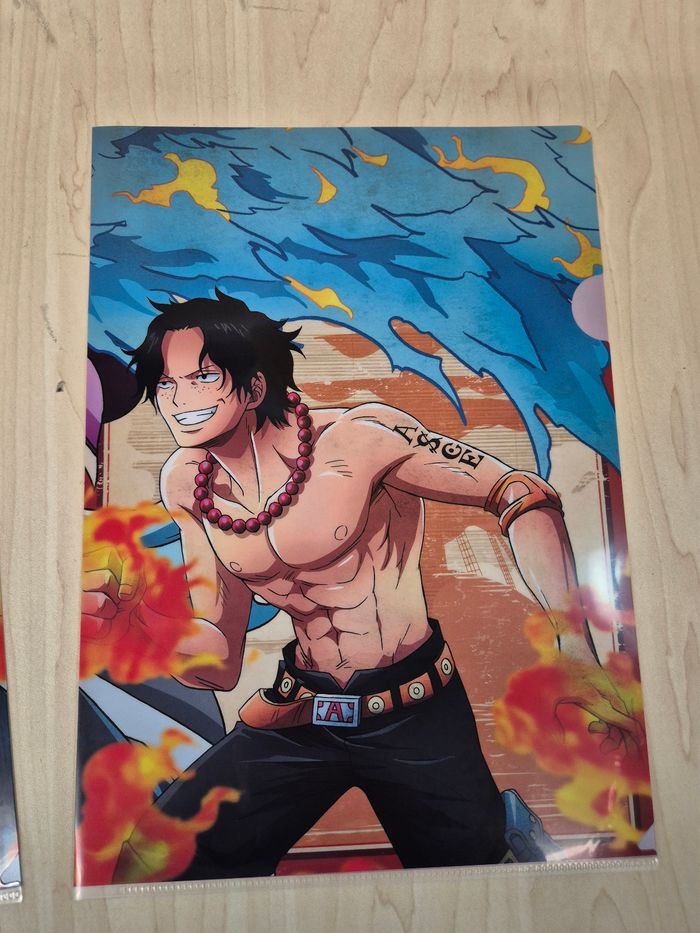 Set 2 pochettes à coin One Piece Ichibankuji "Memorial Log" : Ace & Marco - photo numéro 4