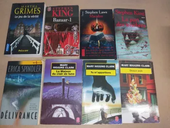 Lot de 8 livres divers