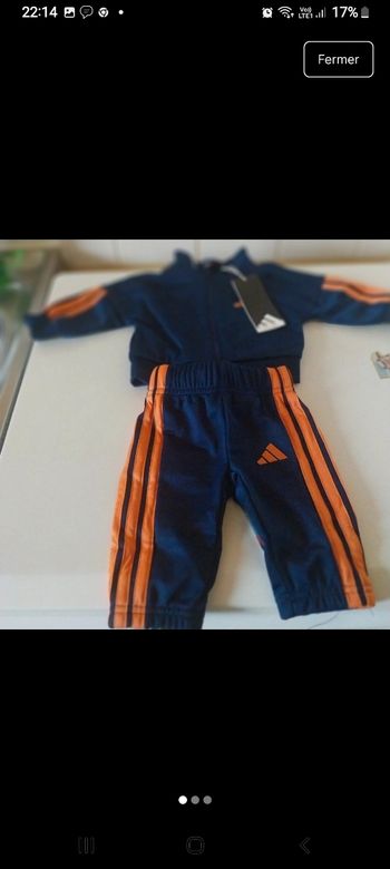 Survêtement adidas neuf jamais porté 0/3 mois avec étiquette 🏷