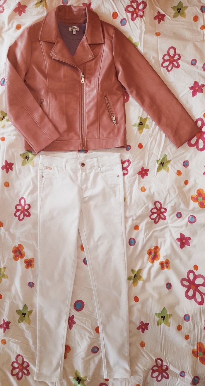 Lot 3 vêtements fille 12 ans