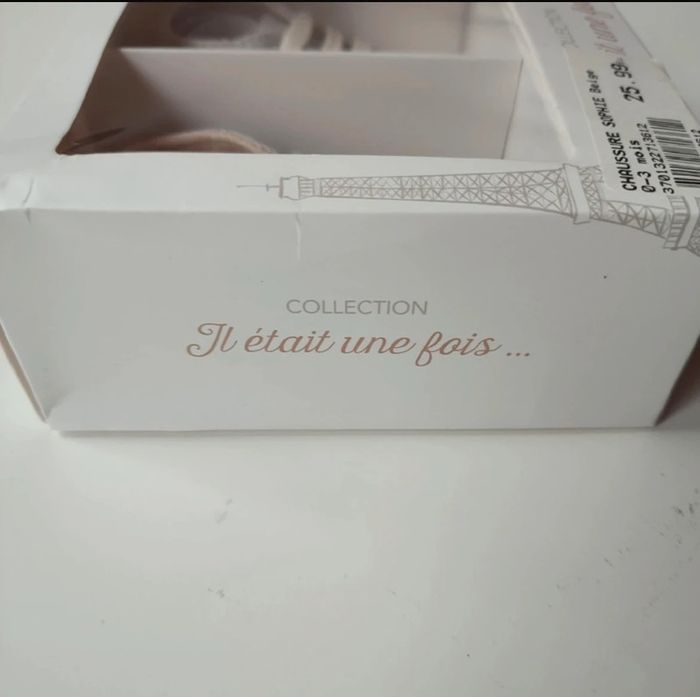 Chaussures pour bébé Sophie la girafe de 0-3 mois ou 16-17, Trois kilos sept - photo numéro 7