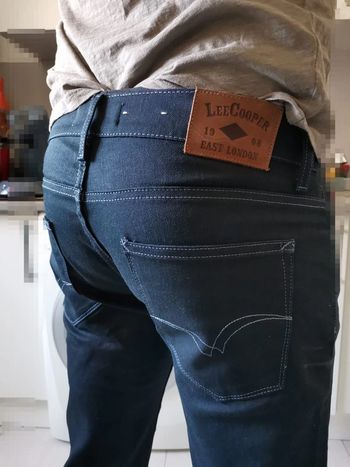 Superbe jeans bleu brut LeeCoper neuf