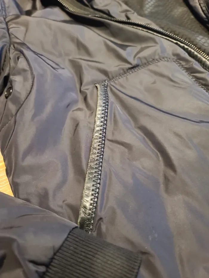 Blouson à capuche Michael Kors taille S - photo numéro 7