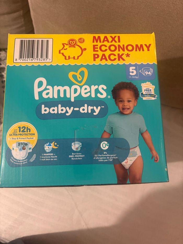 Maxi pck Pampers baby dry taille 5 - photo numéro 2