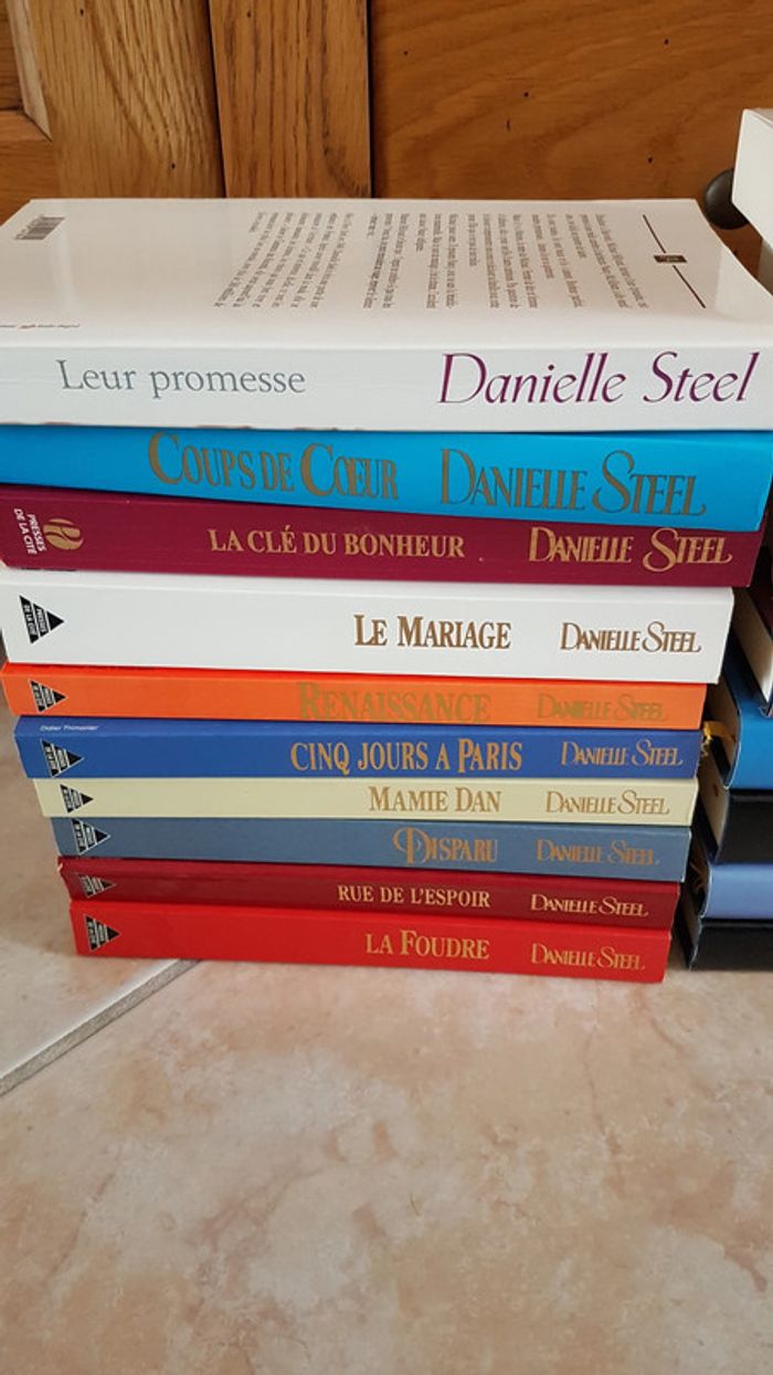 Livres Danielle Steel - photo numéro 2