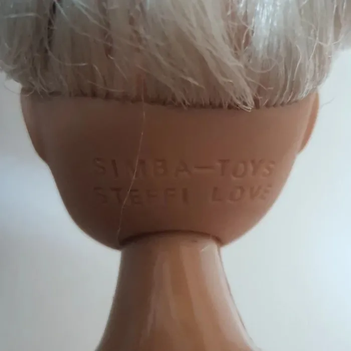 Poupée Steffi de "Mattel" - photo numéro 2