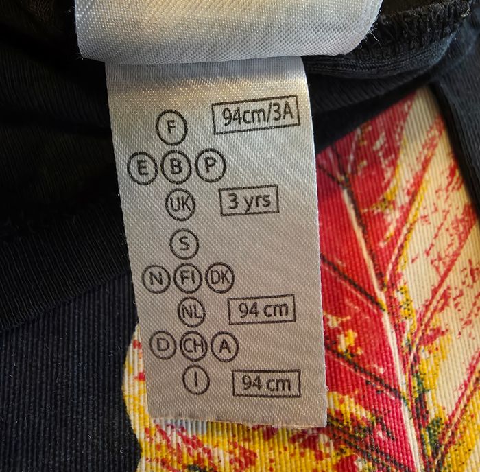 Sous pull noir 3 ans - photo numéro 7