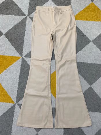Pantalon à jambes larges en similicuir Jennyfer Taille 38