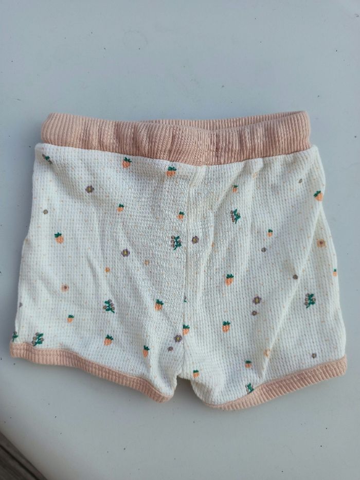 Short bébé fille 3 mois - photo numéro 2